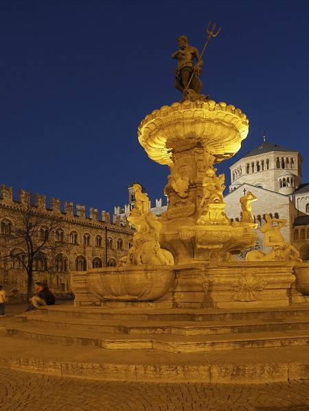 Fontana del Nettuno - Piazza Duomo - Trento