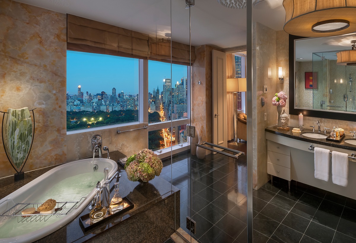 Amazing City Hotel With Luxury Spa And Pool Tower Bridge Amazing City Hotel With Luxury Spa And Pool Tower Bridge