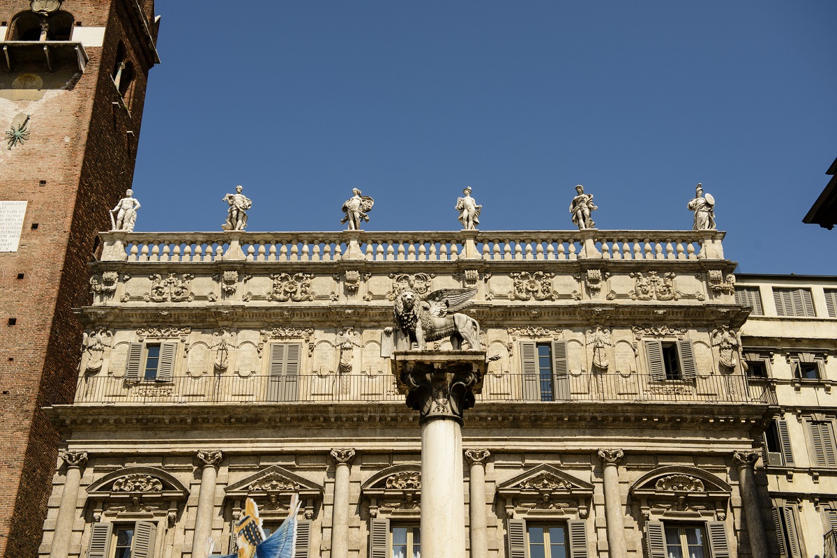 Verona - Piazza Erbe