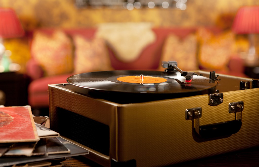 Hotels with Record Players Los Angeles