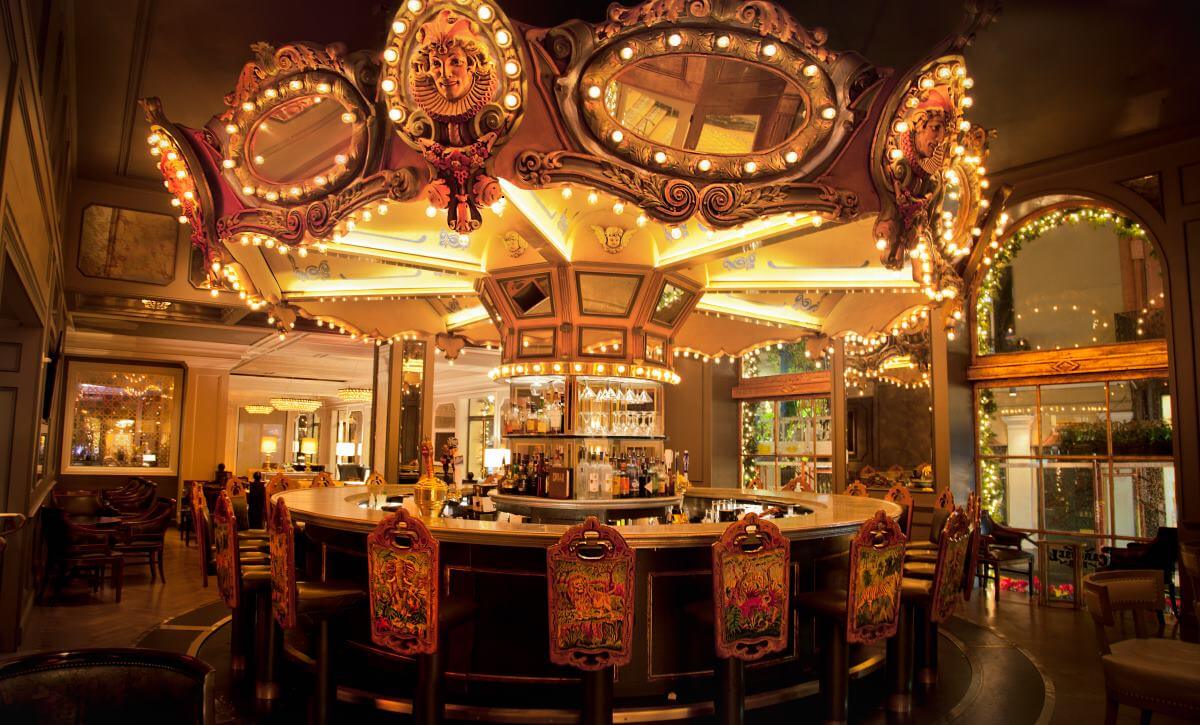 Truman Capote hotel Carousel Bar & Lounge New Orleans