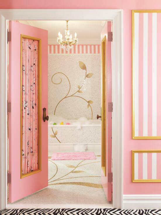 Book hotels in NYC Eloise suite The Plaza NYC