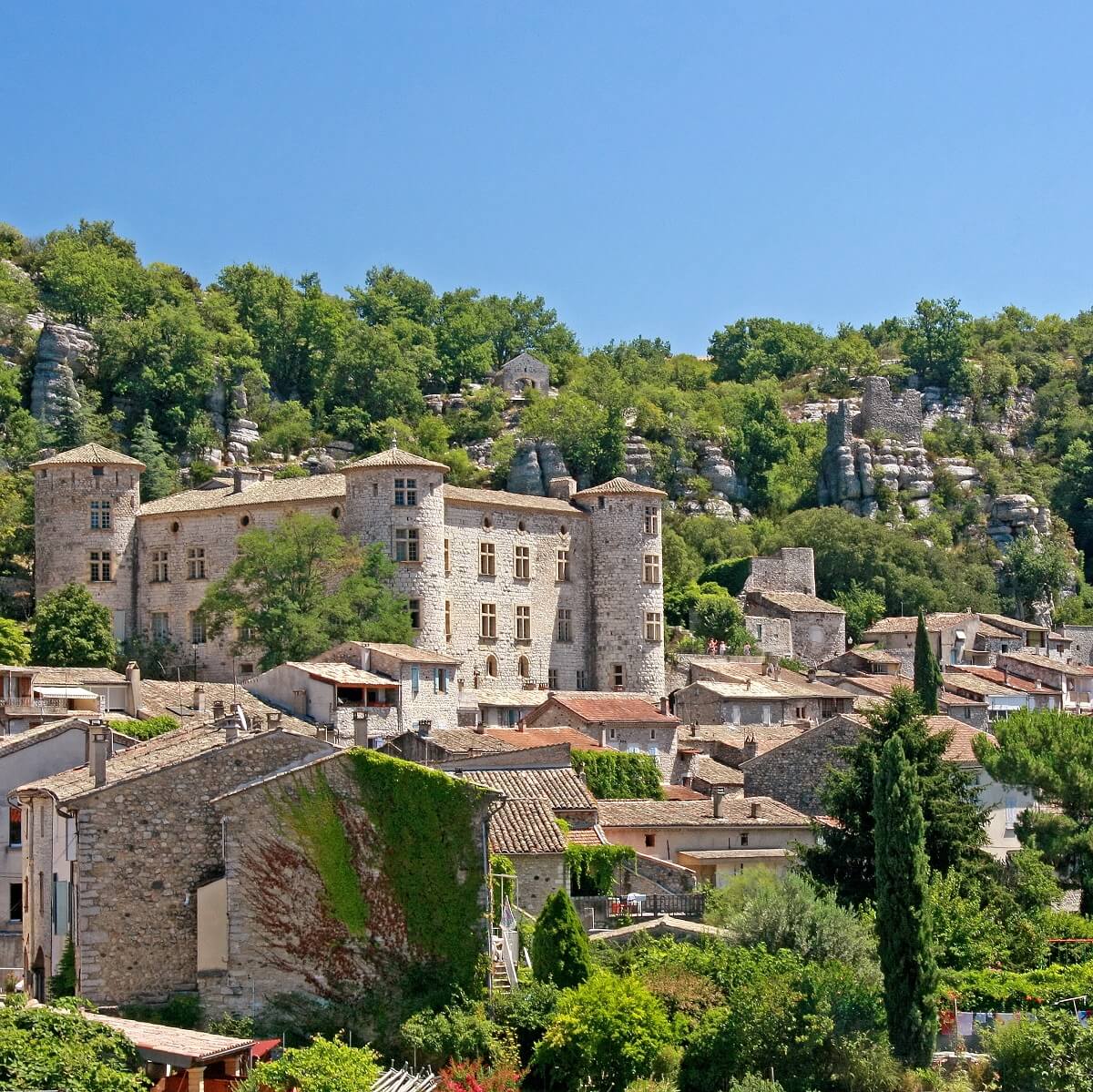 Vogüé Village de caractère Vogue - Ardèche
