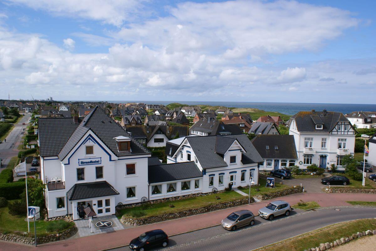 Außenansicht Strandhotel Sylt