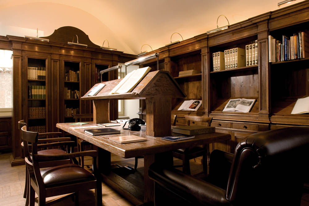 Biblioteca di Palazzo Seneca