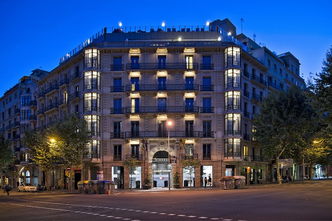 L'Axel Hotel, imponente struttura a Barcellona