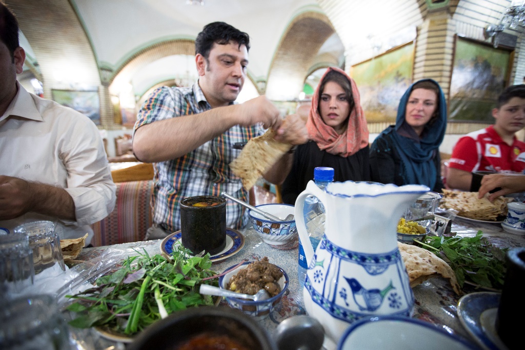 Tehran © http://www.7milamiglialontano.com/