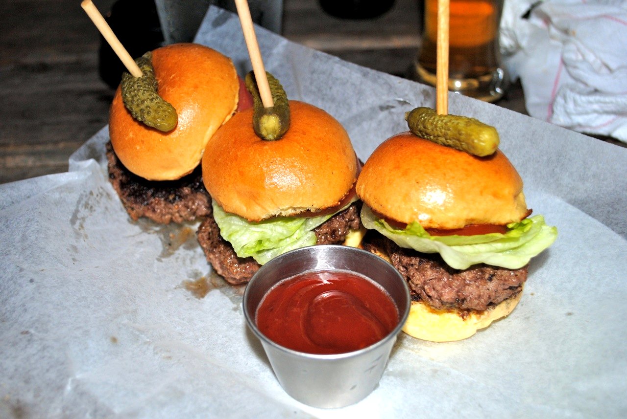 Burger & Beer Joint