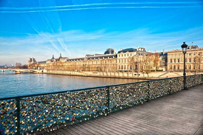 Louvre