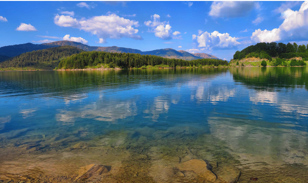 Lago Pamvotida - cliccate e scoprite le offerte su trivago