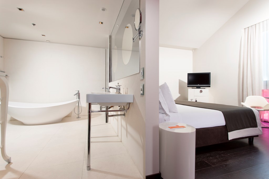 Clicca sulla foto per scoprite i migliori hotel design a Milano