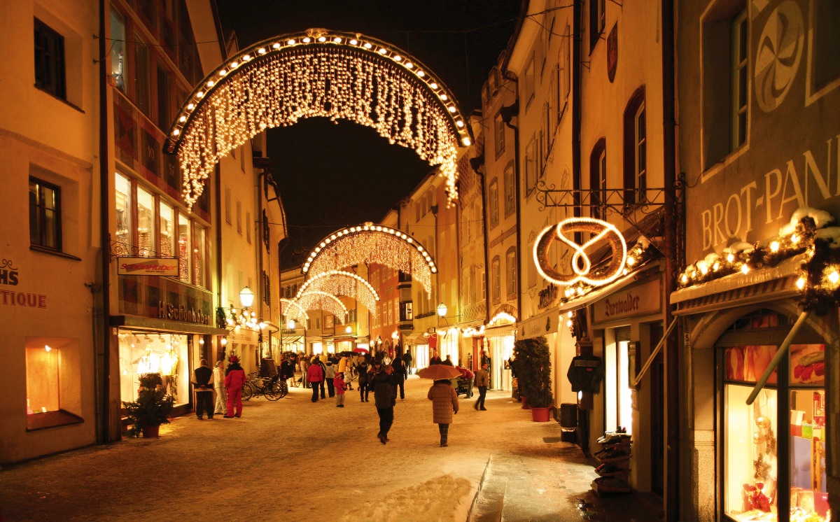 Brunico, la via Principale con i suoi palazzi storici - Fonte: Consorzio Turistico Plan de Corones/Gorfer