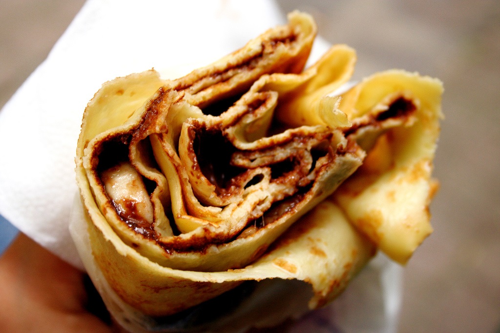Delicious Late-Night Nutella Banana Crepe Delicious Late-Night Nutella Banana Crepe