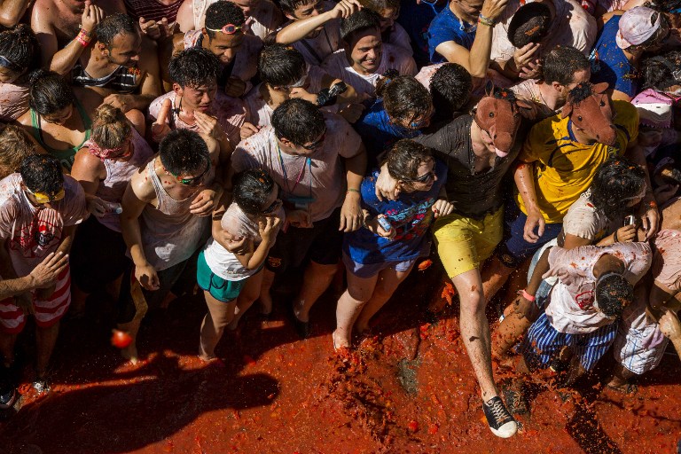 What you need for la tomatina La Tomatina List