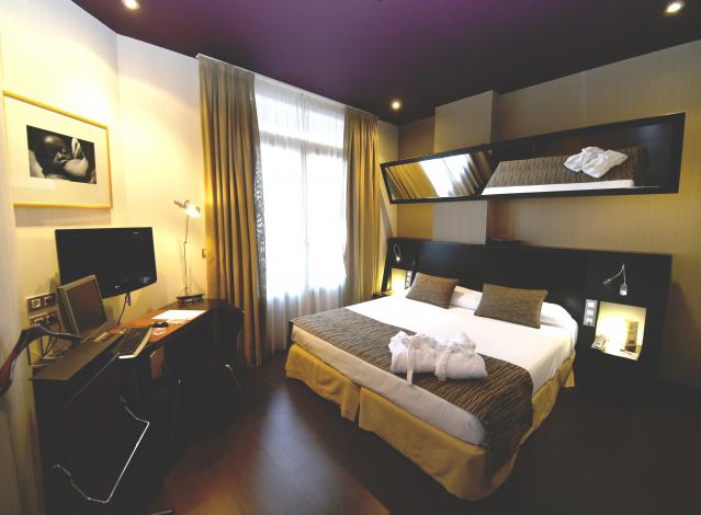 hotels in Valencia La Tomatina Hotels Valencia