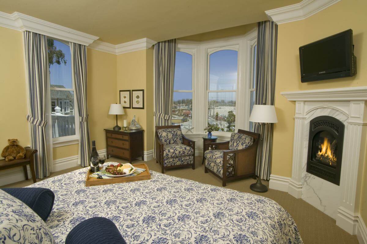 Hotels for surfers Hotels with beach views