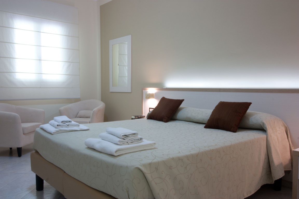 vuelta al mundo en 80 días habitacion2_brindisi