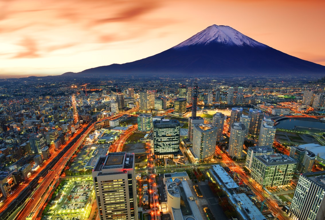 vuelta al mundo en 80 días Yokohama and Fuji