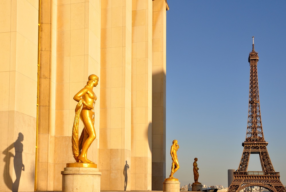 Estatuas del Museo Nacional de la Marina en Trocadéro.