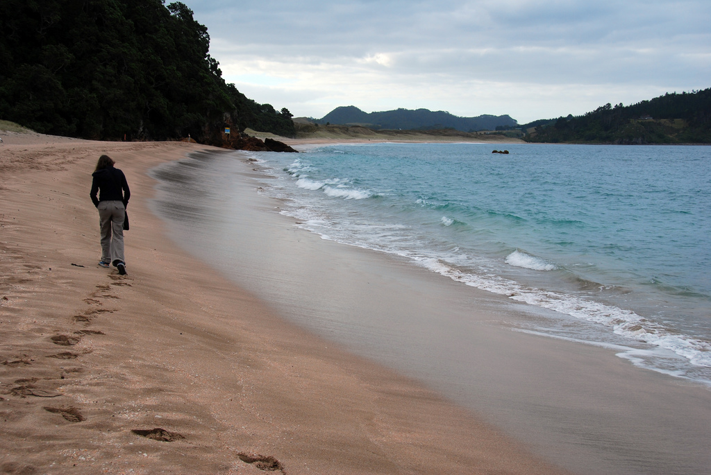 playas más impresionantes hot water beach nueva zelanda