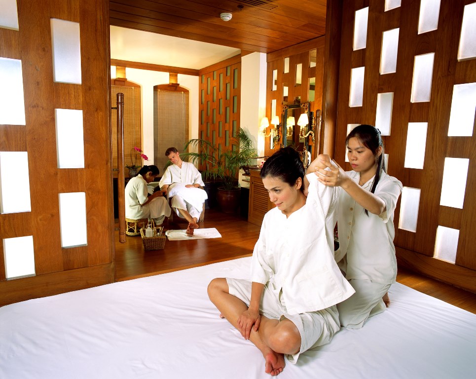 43-Deluxe-Spa-Suite