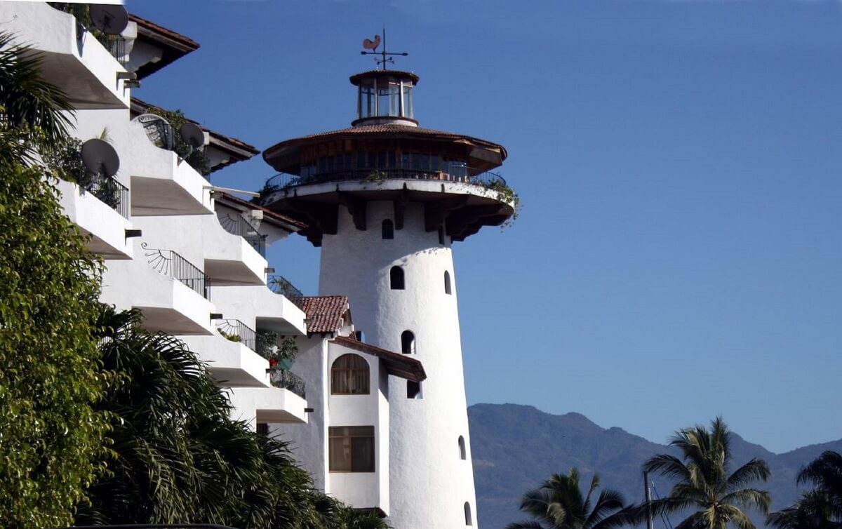 Faro de la marina