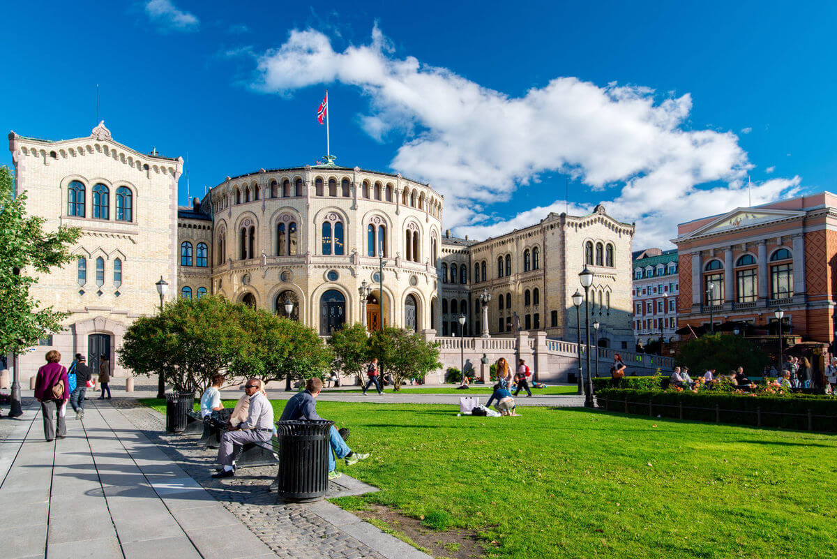 Oslo-Norsk-Parlament-Norge