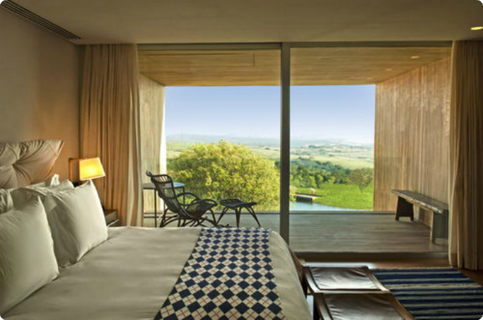 via trivago Chambre avec terrasse et vue sur les lacs en arrière plan - Hôtel Fasano Boa Vista - Porto Feliz - Brésil