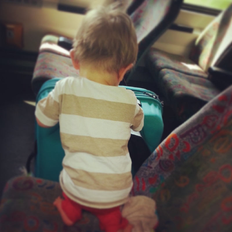 Enfant dans le train