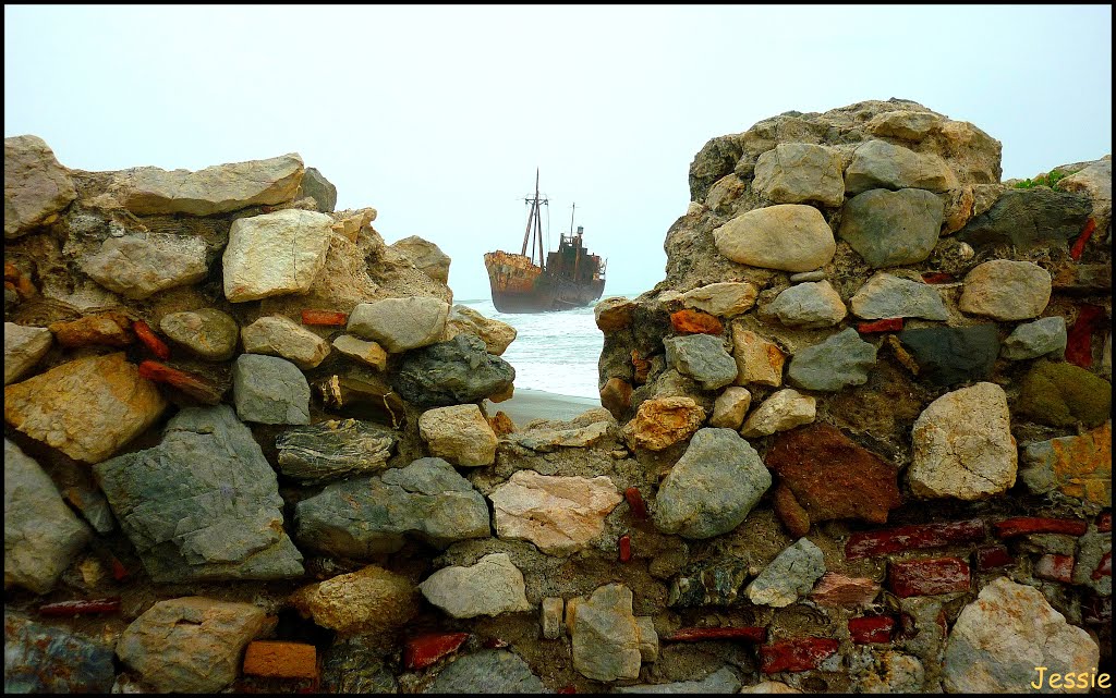 the-ghost-ship-photo-by-jessie-kotini ναυαγια γυθειο