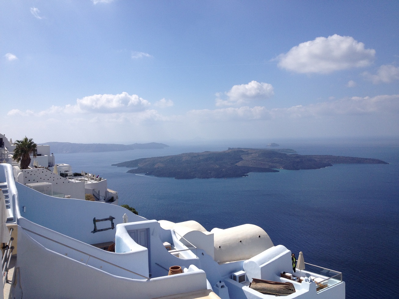 santorini 263-sunenteuksi-noera-taxidia-mesa-apo-tis-anamniseis-renia-tsitsibikou