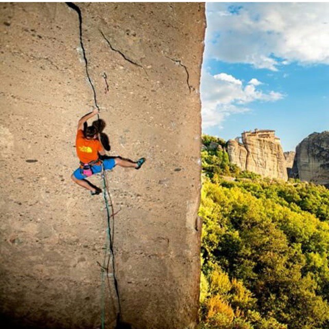 © chris_tzouf 266-insta-trivago Magazine-afieroma-sta-meteora-tou-marti