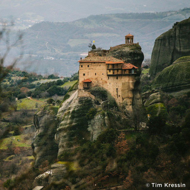 © sandisk 266-insta-trivago Magazine-afieroma-sta-meteora-tou-marti