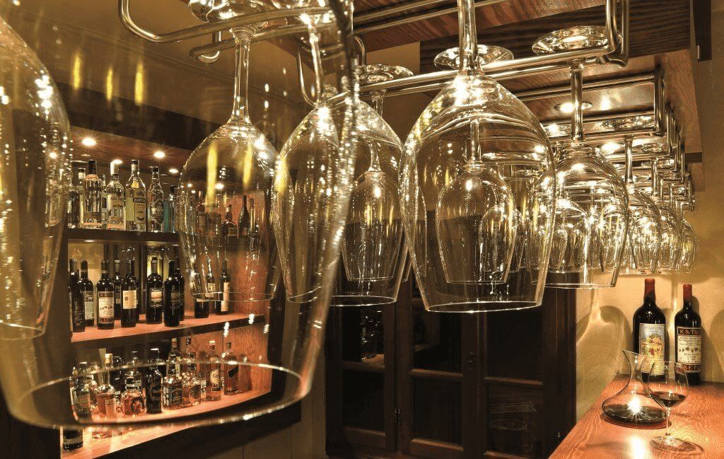 Bar Κατώγι Αβέρωφ οινοποιειο αβερωφ μετσοβο