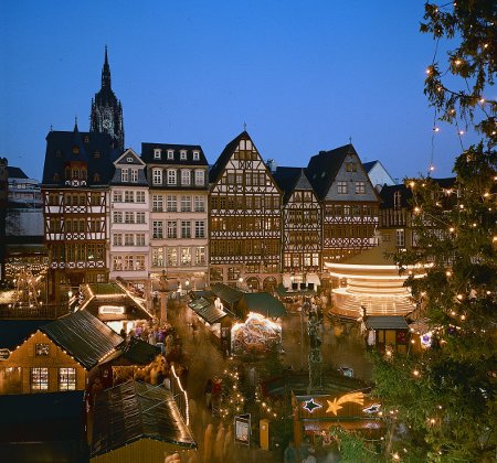 fra_ost_klein Ostzeile des Frankfurter Weihnachtsmarkt, Foto: Tourismus+Congress GmbH Frankfurt am Main