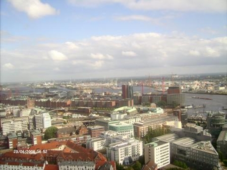 4635981_l 4635981_l