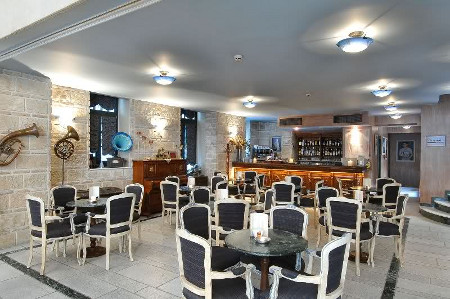 Patras Café