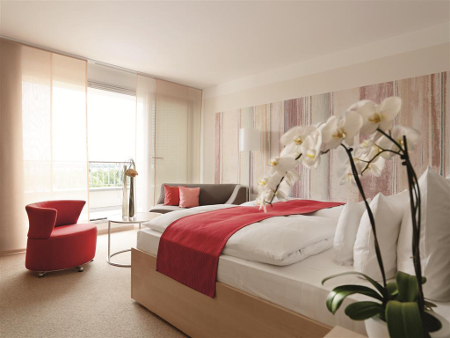 Eine Zimmeransicht des Hotels A-ROSA Travemünde.