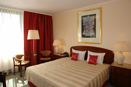krakow room