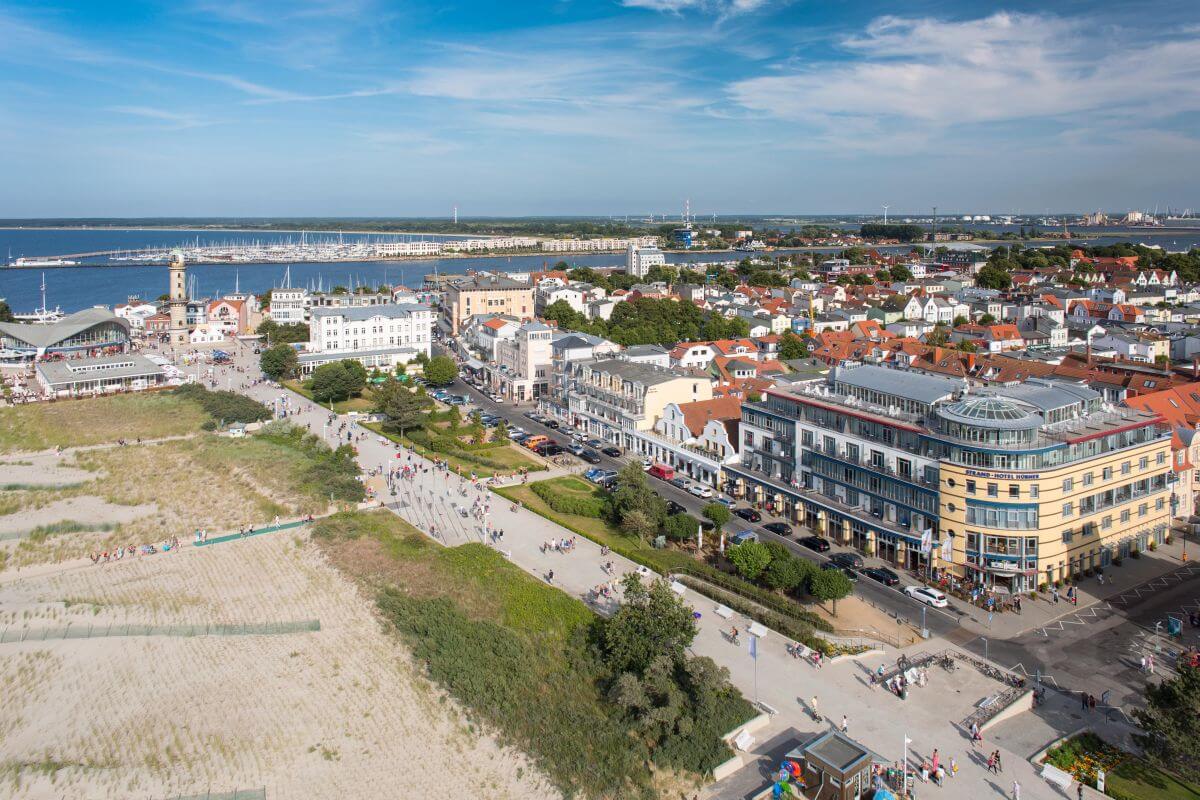 Außenansicht Hübner Strandhotel Rostock Ostsee