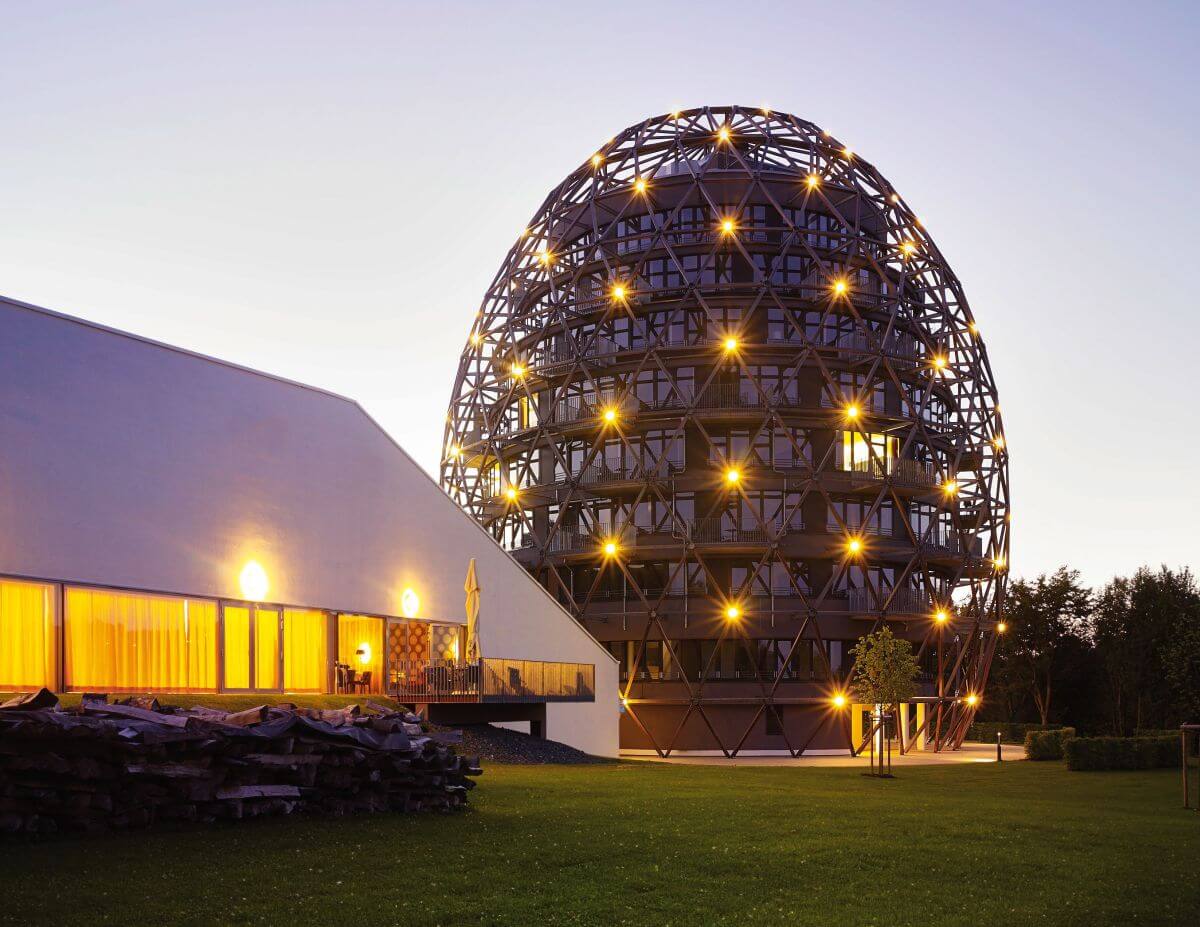 Außenansicht Hotel Oversum Sauerland Ei