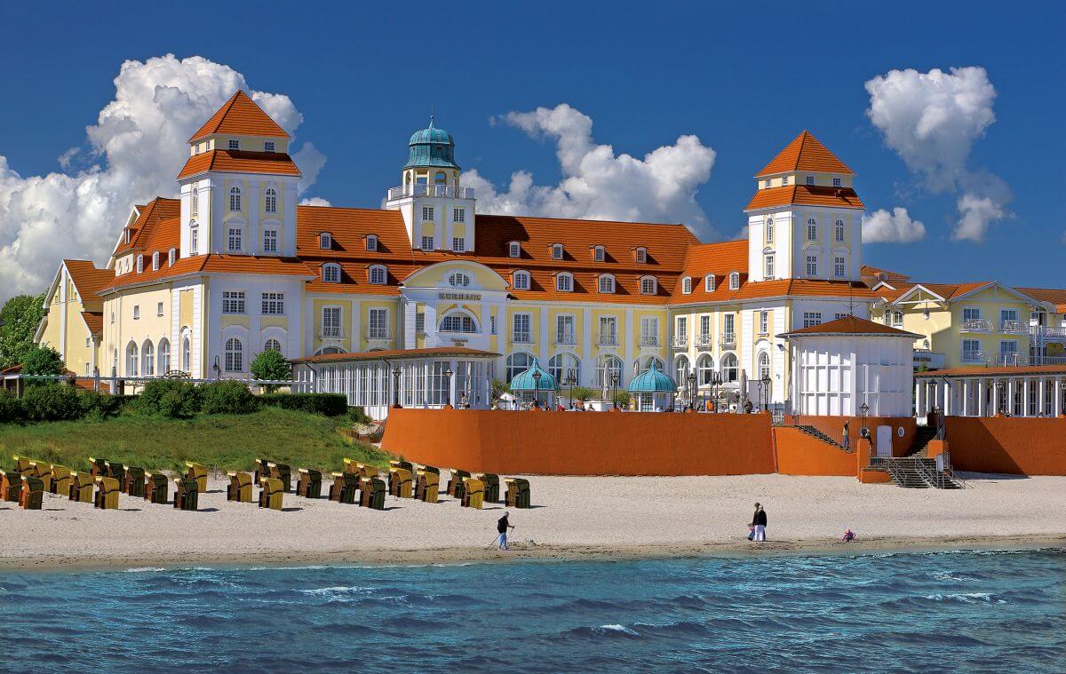 Travel Charme Kurhaus Binz Aussenansicht Rügen