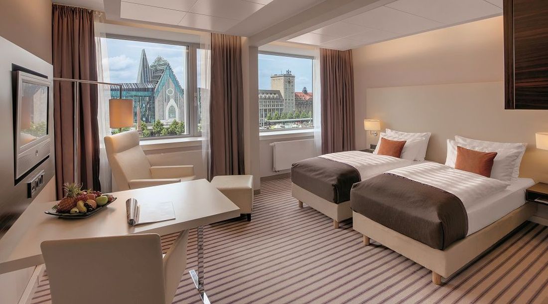 Doppelzimmer mit Blick auf Augustusplatz Leipzig