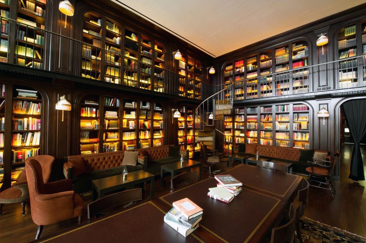 Hotel mit Bibliothek in New York